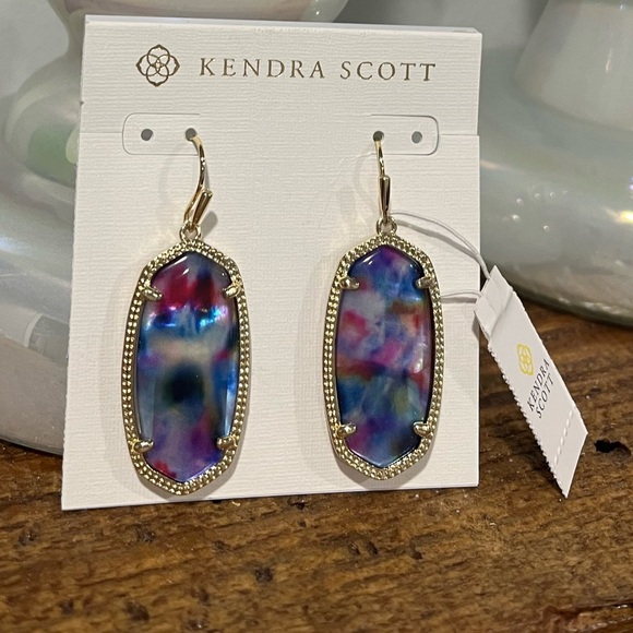 New! Kendra Scott! - Picture 11 of 11